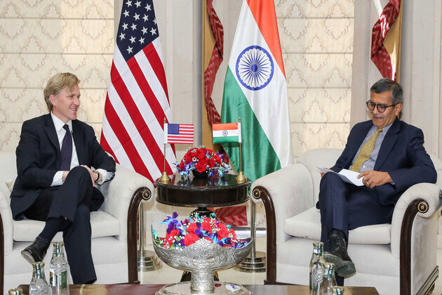 India, US discuss defence ties, military hardware cooperation