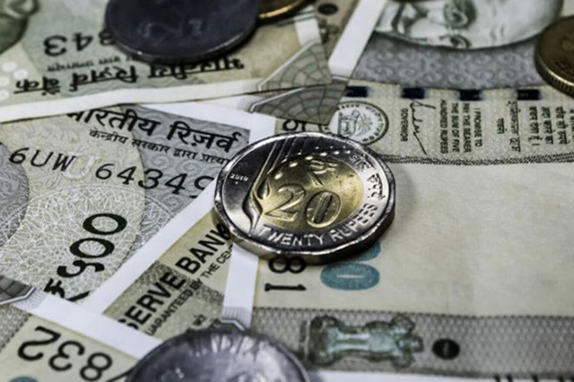 Rupee likely to trade in 87.5-88.5/USD range in near term: Report