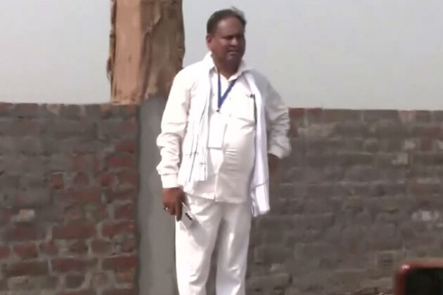 AUJP founder Humayun Kabir visits Babri Masjid construction site in Murshidabad