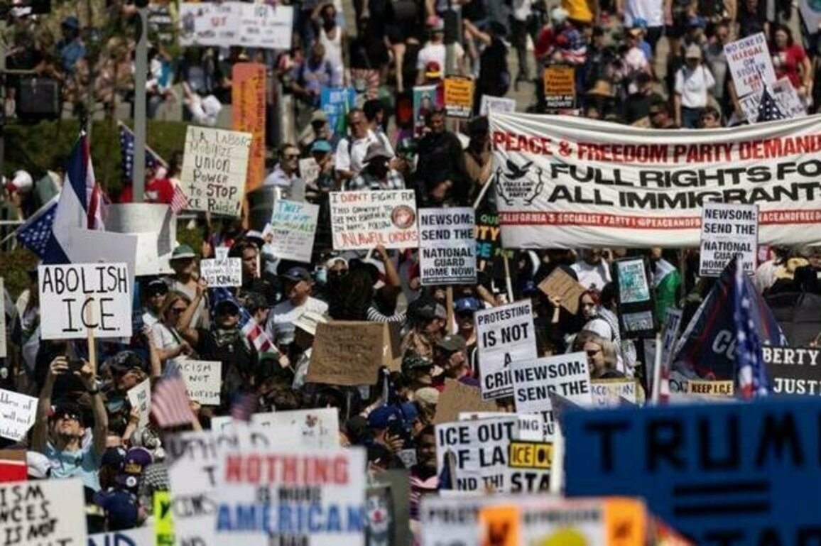 'No Kings' rallies across US to gauge anti-Trump outrage