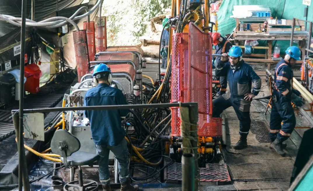 Copper Giant deploys third drill rig to Mocoa