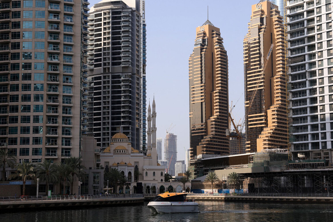 West Asia: Debris from aerial interception falls on vehicle in Dubai's Al Barsha area, Pak driver killed