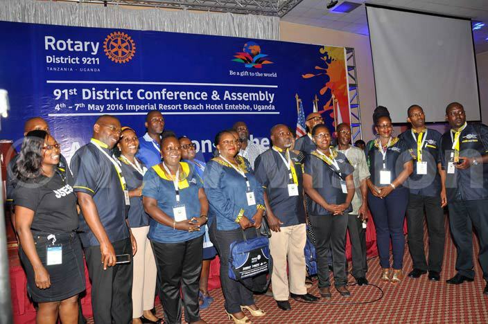  otarians pose for a group photograph during rotary district conference and assembly at mperial resort each otel in ntebbe on hursday ay 5 2015 hoto by rancis morut