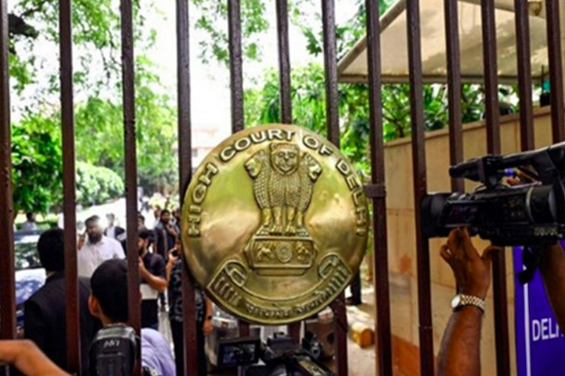 Delhi HC asks police to file affidavit in students detention