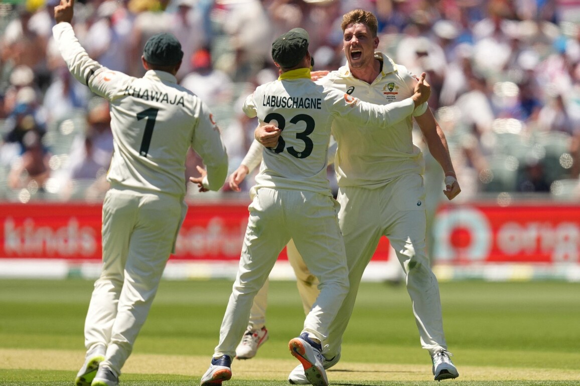 Ashes 3rd Test: Brook-Stokes reignite hope for England, Green strikes to end session in Aussies' favour (Day 2, Tea)