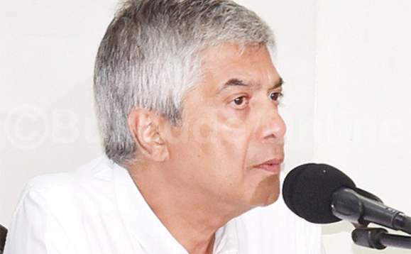 Bya Nazir mu kakiiko. Bya Nazir mu kakiiko.