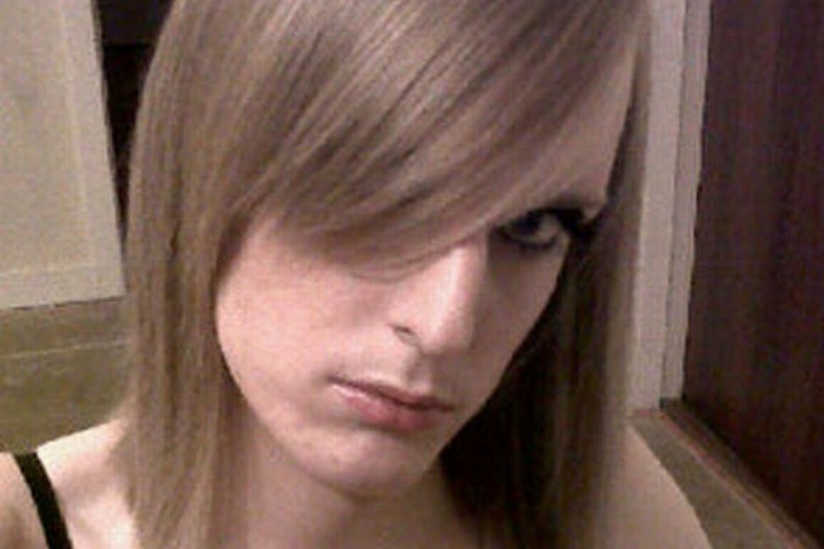 Trans killer's jail rammy leaves female prison officer injured in women's wing