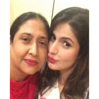 "Making sure everyone ate was her life mission": Zareen Khan remembers late mother on birth anniversary