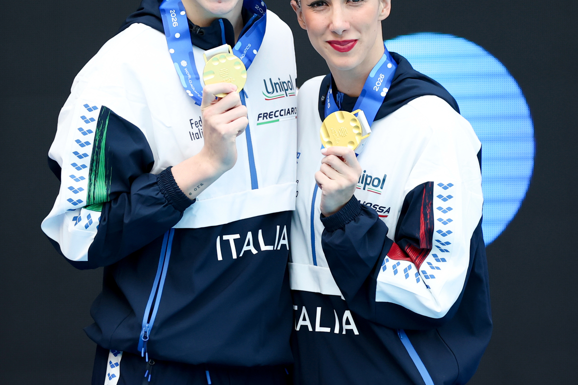 (SP)FRANCE-PARIS-ARTISTIC SWIMMING-MIXED DUET FREE-FINAL