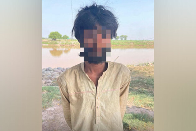 BSF troops foil Pakistani intruder's attempt to cross the International Border in Pathankot