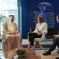 Saqr Ghobash, Roberta Metsola discuss strengthening UAE-European parliamentary dialogue, Middle East developments