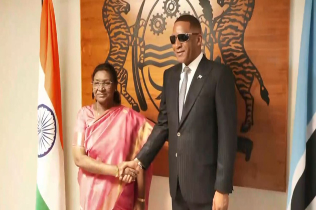 President Murmu holds delegation-level talks with Botswana counterpart Duma Boko