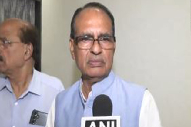 Situation serious, two central teams assessing damage in flood-hit Punjab: Shivraj Singh Chouhan visits border districts