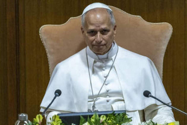 Pope demands AI weapons be 'disarmed'