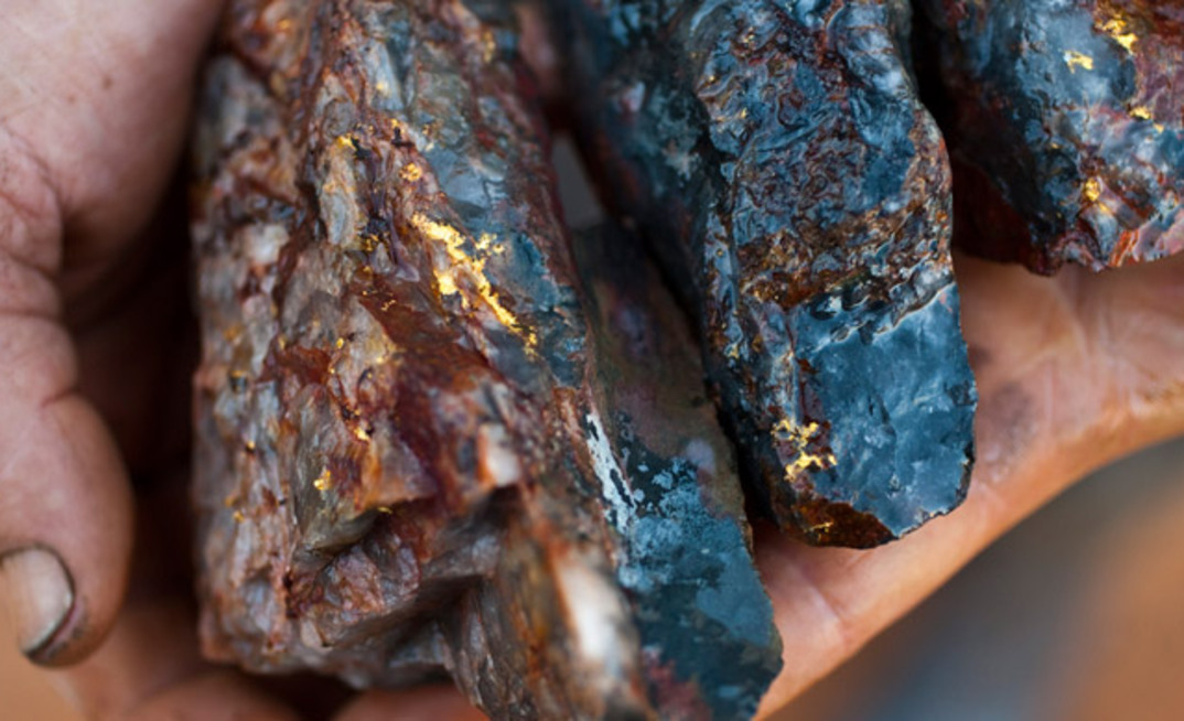 Mount Gibson swapping seaside iron ore for desert gold: Fitzy