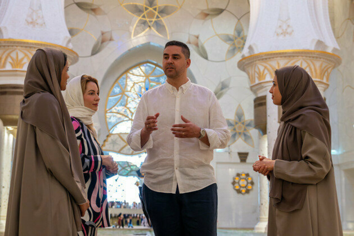 Deputy Prime Minister of Malta visits Sheikh Zayed Grand Mosque