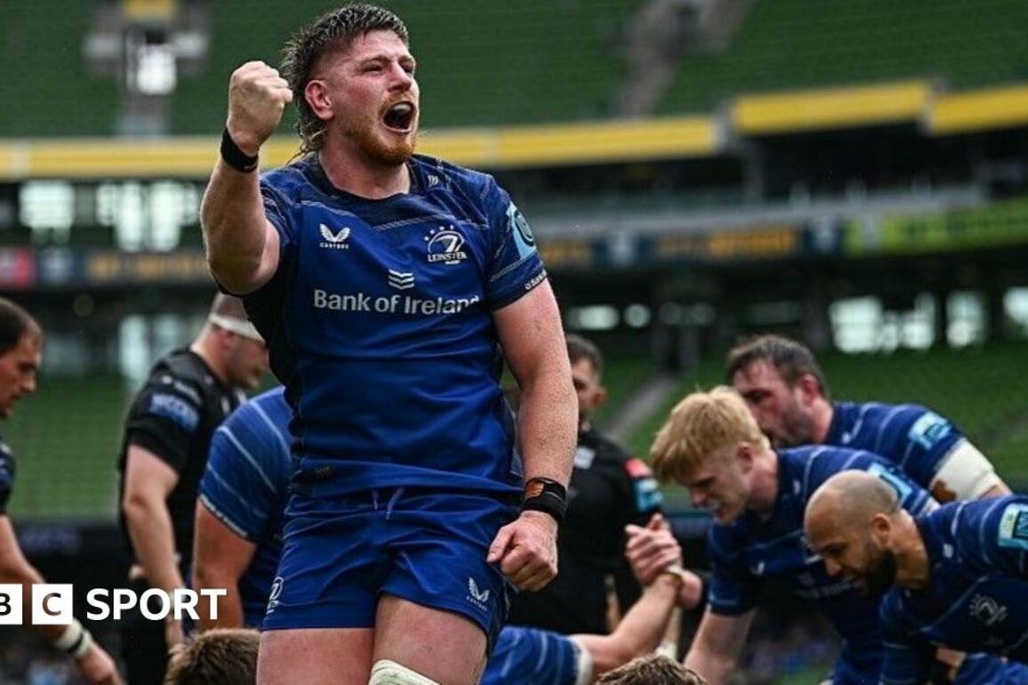 Leinster 37-19 Glasgow- Six-try hosts beat holders to reach URC final