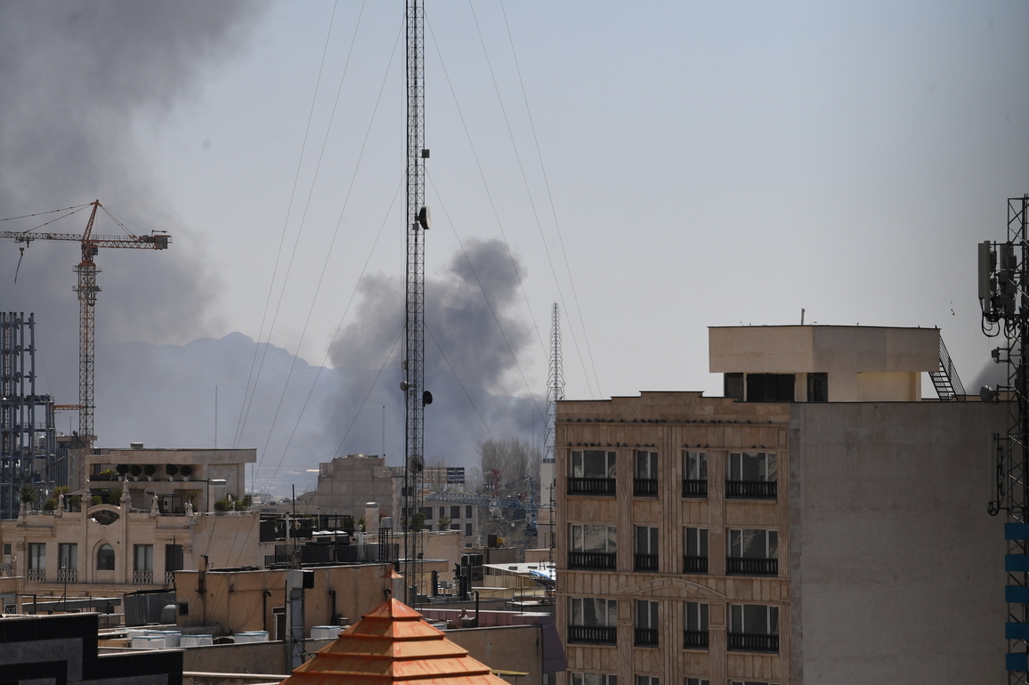 (SpotNews) IRAN-TEHRAN-HEADQUARTERS OF IRAN'S REVOLUTIONARY GUARDS-ATTACK