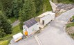 With a capacity of 94kWh, the LPO 100 mobile energy storage unit by Liebherr buffers the fixed power connection on site