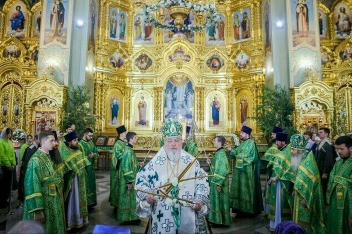 Writing God with a lowercase g is sinful  Russian priests