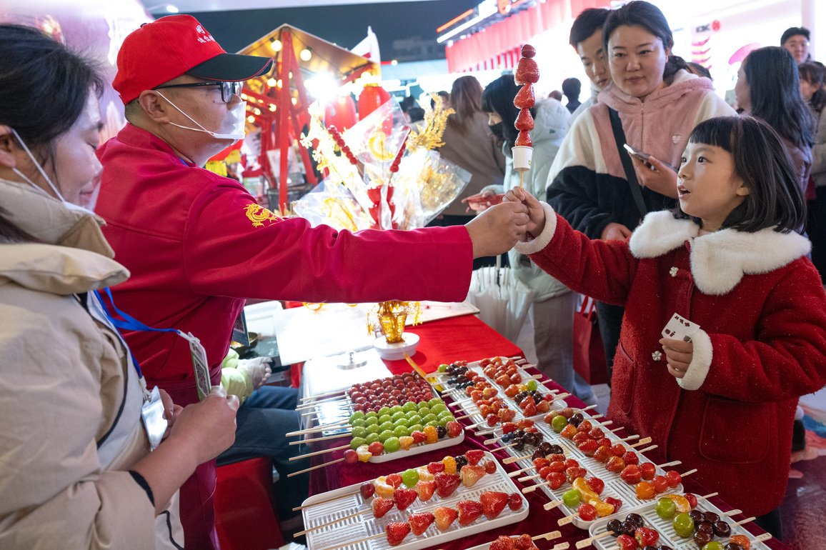 CHINA-HUBEI-NEW SPRING INTERNATIONAL CONSUMPTION SEASON (CN)