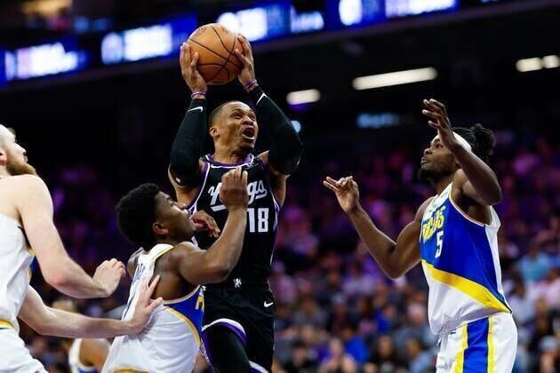 Devin Carter, Kings hand Pacers 10th consecutive loss