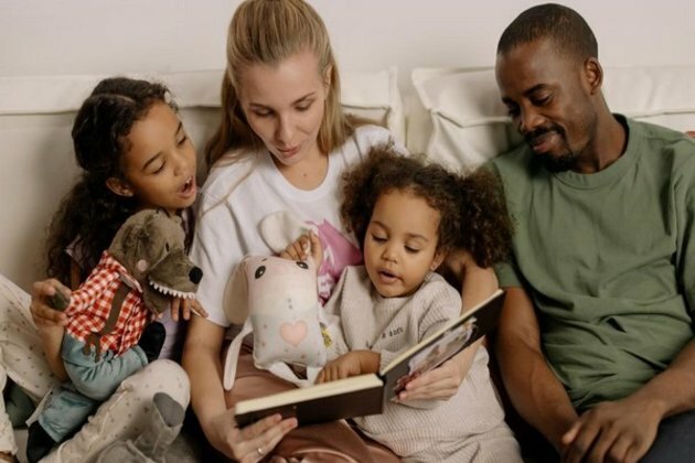 Talking to your baby will boost brain development: Researchers