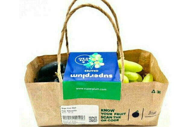 Superplum launches traceable & safe to eat grapes in plastic free packaging