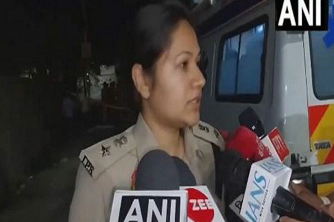 Delhi: Young woman found dead with bullet wounds in Shahdara, say police