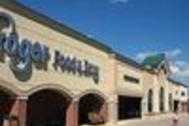 Wal-Mart is fighting back against Kroger