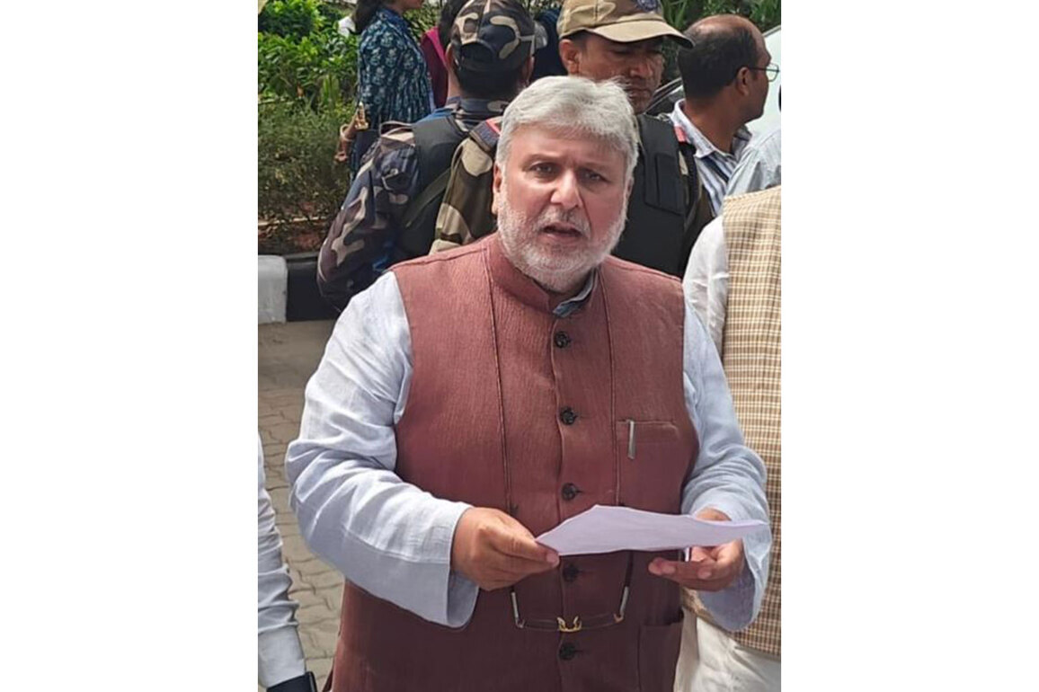 BJP writes to EC, alleges "misuse of CAPF by Kolkata police" during Girish Park violence