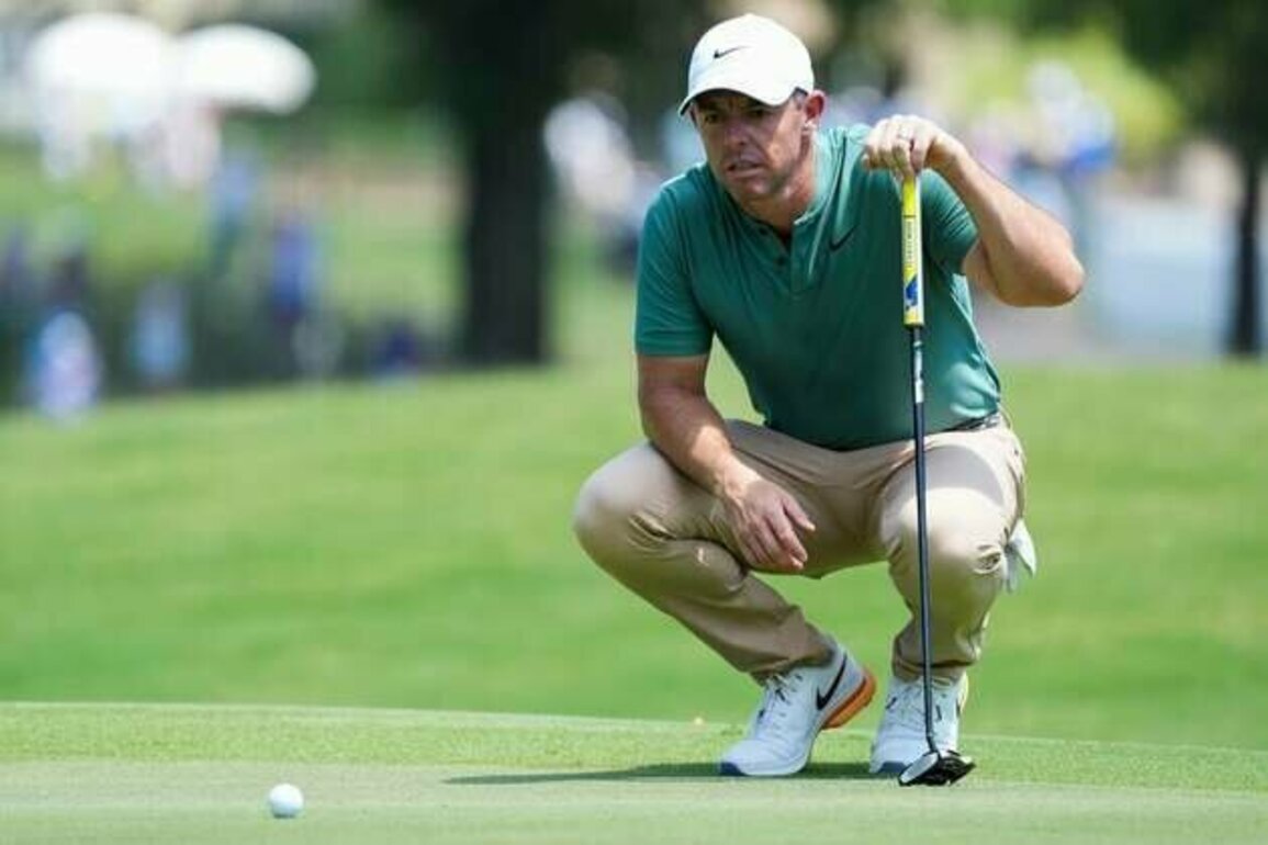 Rory McIlroy shares lead at DP World Tour Championship