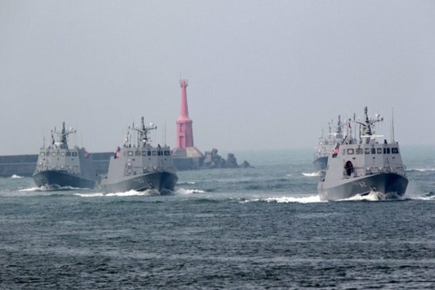 Taiwan reports China's military activity near its territory, detects 21 PLA aircraft, seven naval vessels