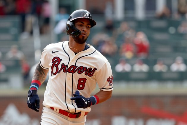Freddie Freeman hits No. 30 as Braves down Marlins