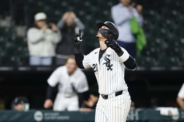 Long-ball White Sox chase series win vs. Angels in clash of aces