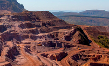 Operação de minério de ferro da Minerita em MG