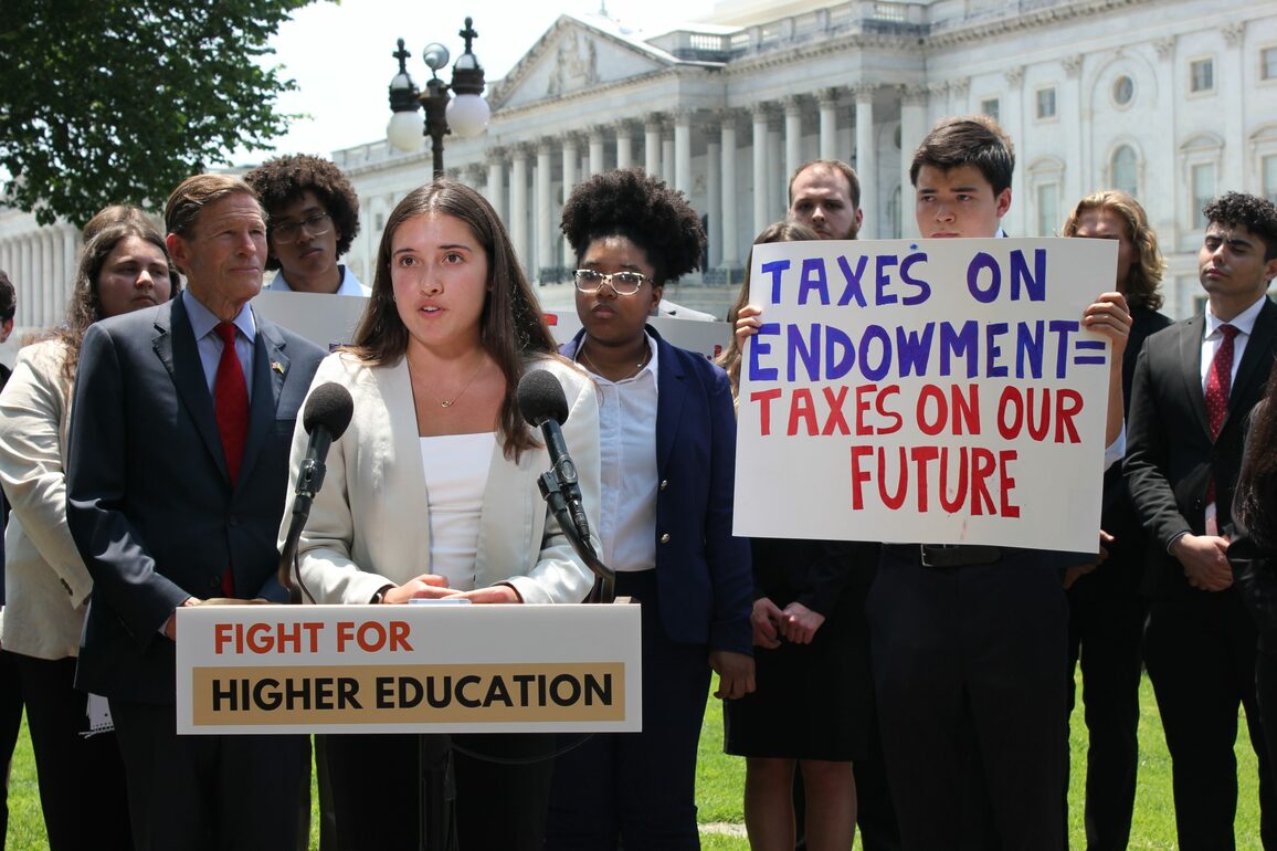 In DC, CT students rally against federal bills impact on financial aid