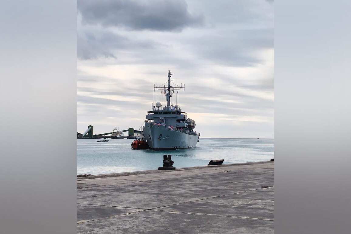 INS Sutlej arrives in Mauritius for 18th Joint Hydrographic Survey