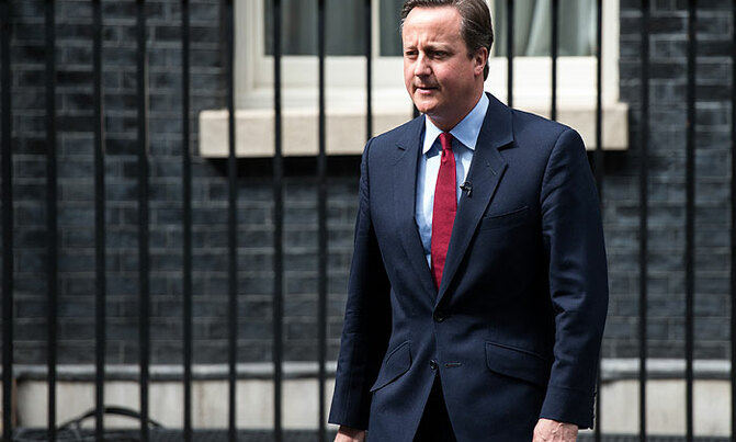 Cameron chairs last cabinet as British PM Cameron chairs last cabinet as British PM