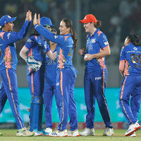 WPL 2026: Gujarat Giants opt to bat first against Mumbai Indians