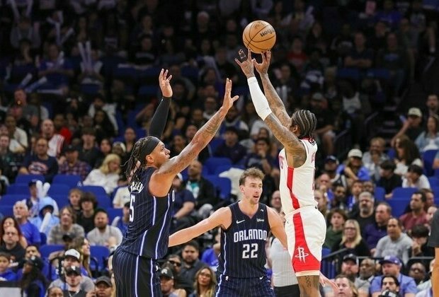 Rockets run win streak to 8 by defeating Magic