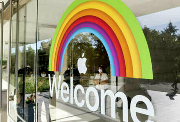 Apple shareholders to decide future of diversity programs