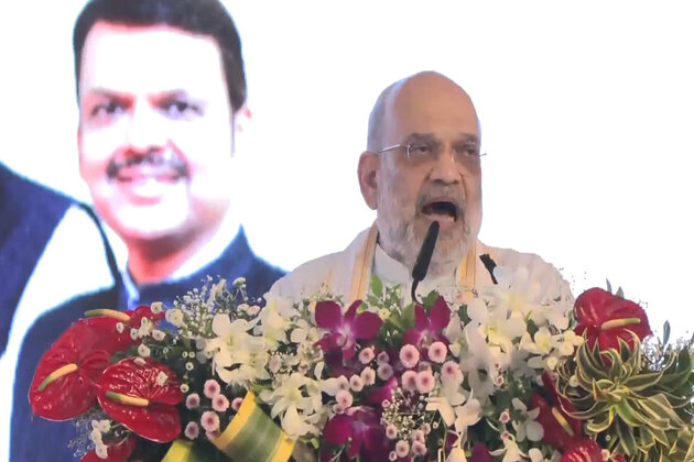 "If we want to become world's number one...no other option than Swadeshi": Amit Shah