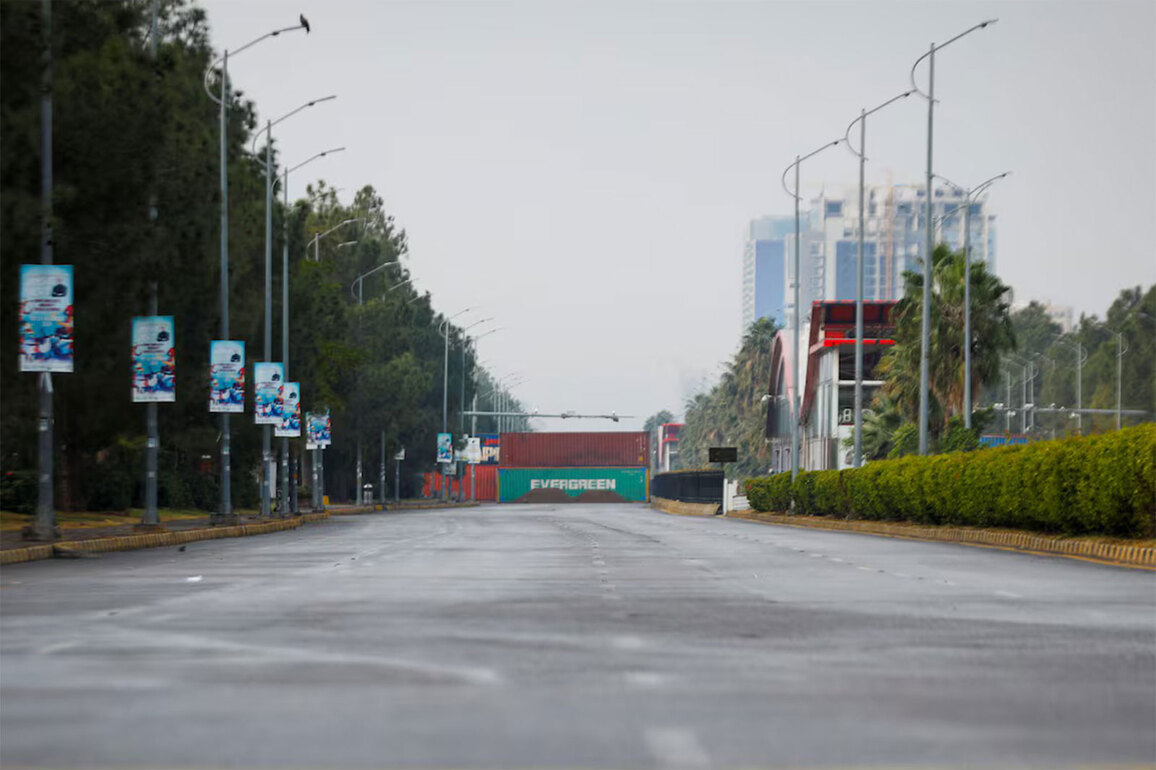 Normalcy returns to Islamabad, Rawalpindi after TLP protest; Police confirm casualties, restore services