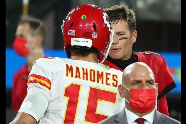 Mahomes vs. Brady takes center stage in Chiefs-Bucs showdown