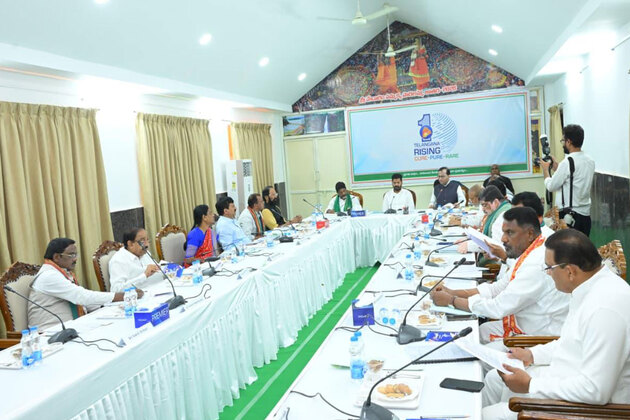Telangana Cabinet decides to conduct municipal elections at earliest