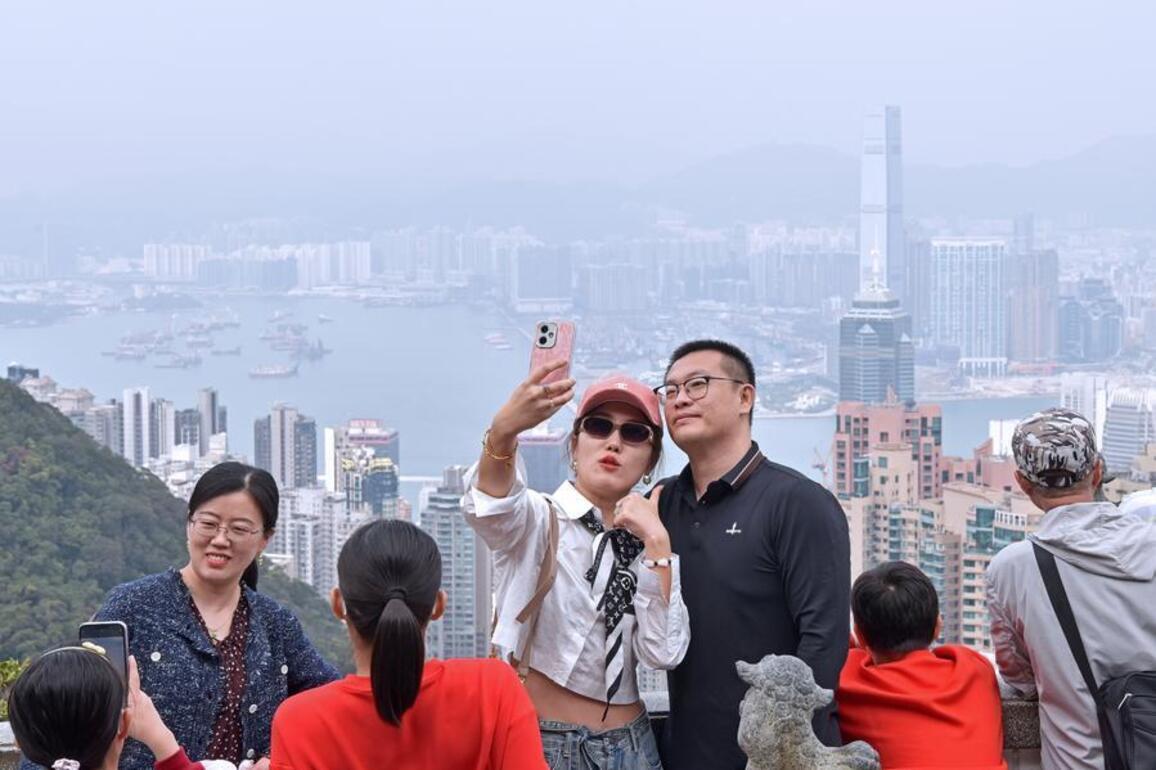Chinese New Year holiday visits to Hong Kong top 1.16 mln