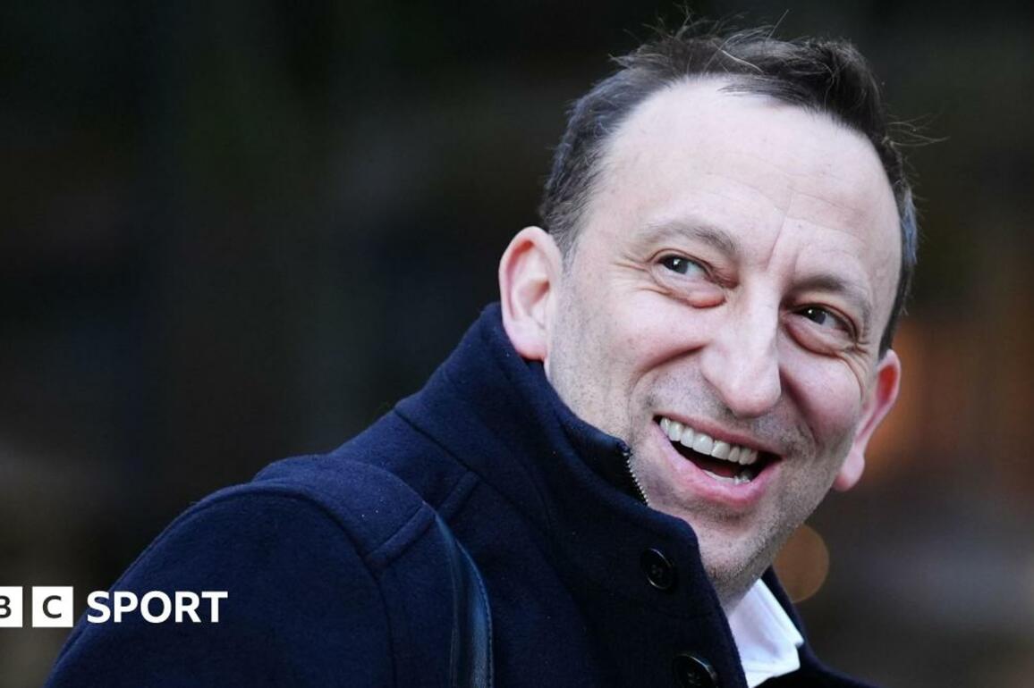 Tony Bloom set for 29% Hearts stake as 10m investment is approved by vote