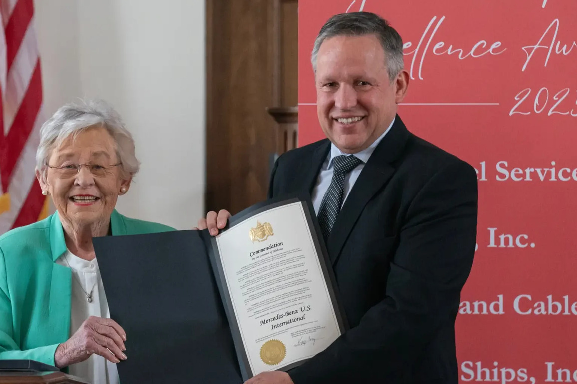 Alabama Governor Ivey salutes Alabama exporters driving growth with Trade Awards