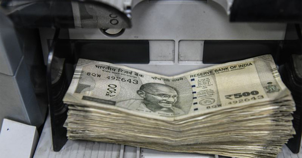 Early closure of RBI's FCNR window to have limited impact as inflows boost bank liquidity, ease funding costs: Report